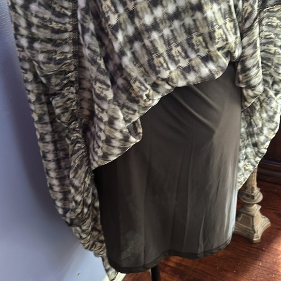 Petite Banana Republic Dress - Picture 5 of 6